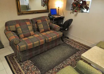 Hillside Inn hotel thumbnail 6