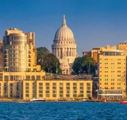 The Edgewater hotel detail image 3