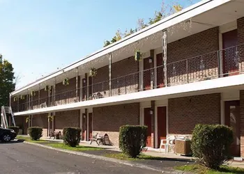The Autumn Inn hotel thumbnail 2