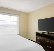 Best Western Plus Brunswick Inn & Suites hotel detail image 7