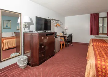 Eastbrook Inn hotel thumbnail 7