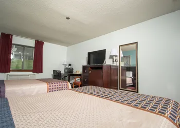 Eastbrook Inn hotel thumbnail 8