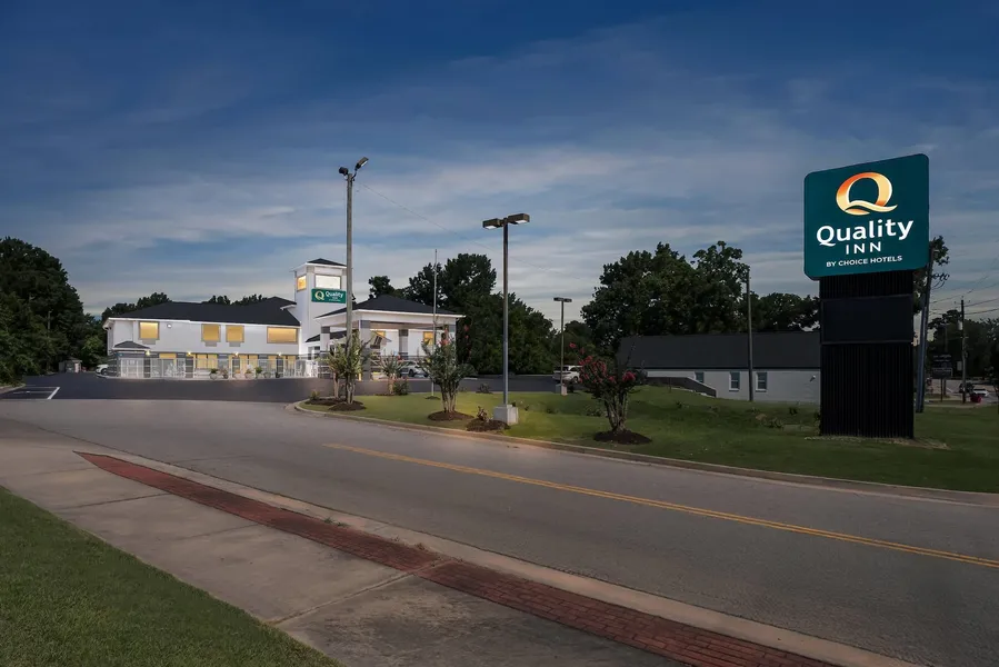 Quality Inn Sandersville hotel detail image 2