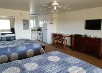 Shore Stay Suites hotel thumbnail 7