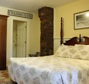 Kearsarge Inn hotel detail image 4