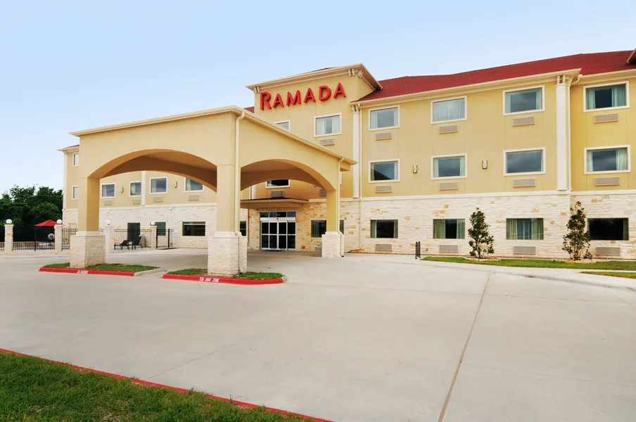 Ramada by Wyndham College Station hotel detail image 2