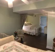 The Carriage House B&B hotel detail image 3