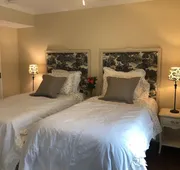 The Carriage House B&B hotel detail image 5