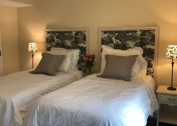 The Carriage House B&B hotel thumbnail 5