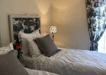 The Carriage House B&B hotel thumbnail 7