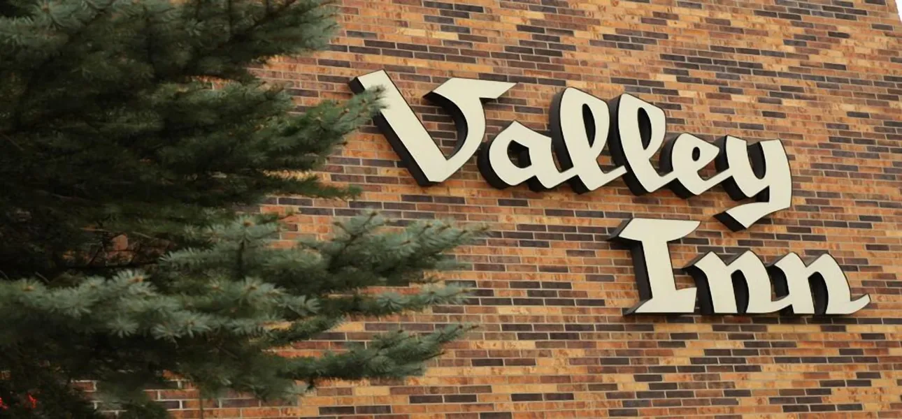 Valley Inn hotel detail image 2
