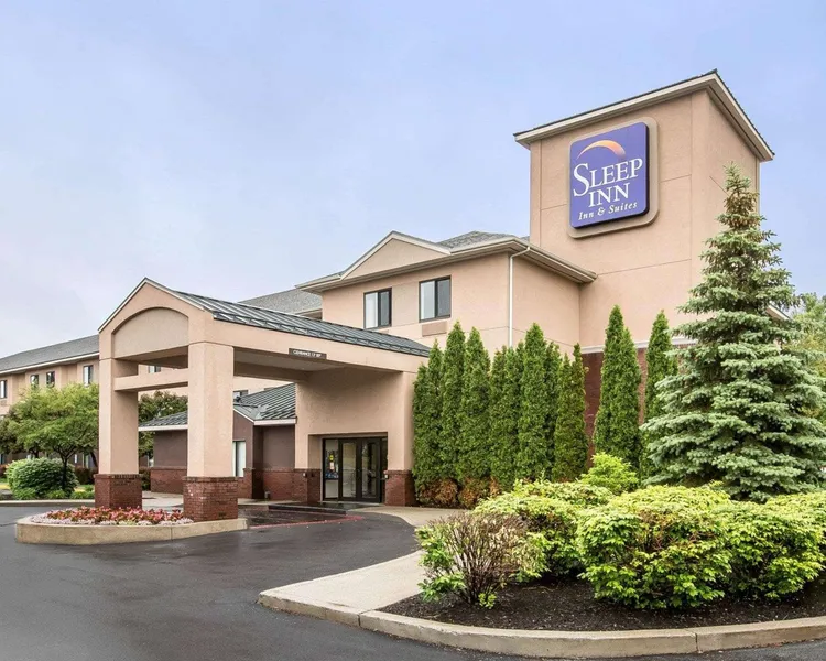 Sleep Inn & Suites Queensbury - Lake George hotel detail image 2