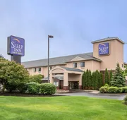 Sleep Inn & Suites Queensbury - Lake George hotel detail image 3