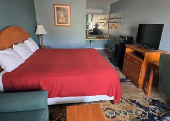 Plaza Inn Springfield hotel thumbnail 8