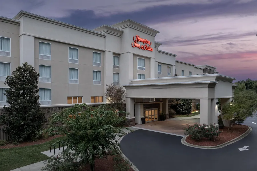 Hampton Inn & Suites Huntersville hotel detail image 2