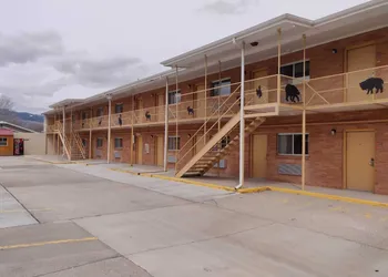 Skyline Motor Inn Cody Wyoming hotel thumbnail 3
