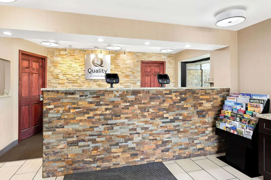 Quality Inn Middleburg Heights near Cleveland Airport hotel detail image 6
