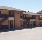 Holiday Lodge & Suites hotel detail image 3