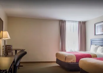 New Lodge Winnipeg hotel thumbnail 7