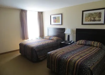 New Lodge Winnipeg hotel thumbnail 8