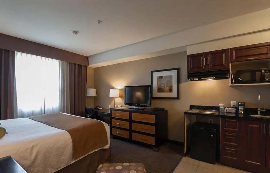 Best Western Plus Moose Jaw hotel detail image 6