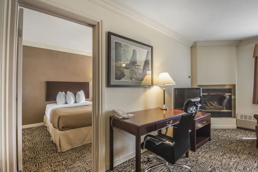Quality Inn & Suites hotel detail image 6