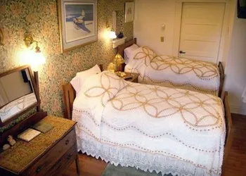 Alaskas Capital Inn Bed & Breakfast hotel thumbnail 8