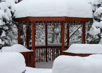 Snowed Inn hotel thumbnail 8
