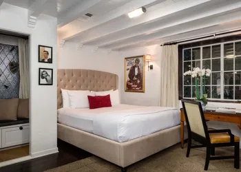 The Charlie Hotel hotel thumbnail 7
