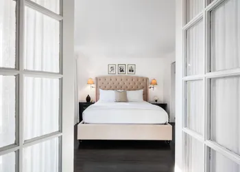 The Charlie Hotel hotel thumbnail 8