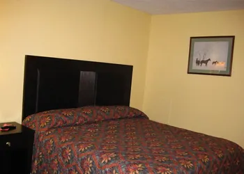 Fairview Inn hotel thumbnail 4