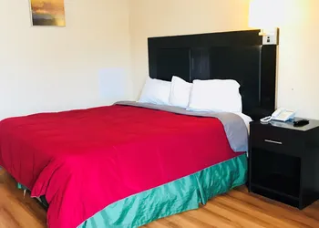 Fairview Inn hotel thumbnail 6
