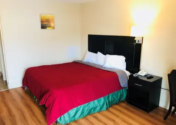 Fairview Inn hotel thumbnail 8