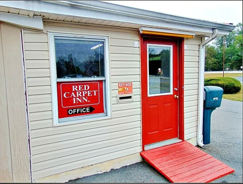 Red Carpet Inn Duncannon hotel detail image 2