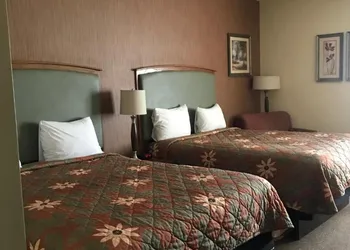 Randolph Inn and Suites hotel thumbnail 7