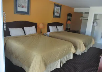 Plum Tree Inn hotel thumbnail 4