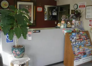 Sunshine Motel hotel thumbnail 3
