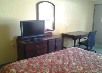 Xenia Country Inn hotel thumbnail 4