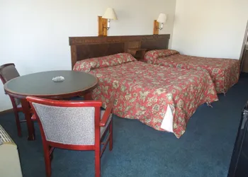 Xenia Country Inn hotel thumbnail 8