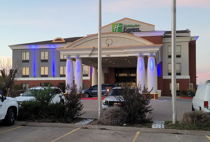 Holiday Inn Express Hotel & Suites Enid - Highway 412 by IHG hotel detail image 2