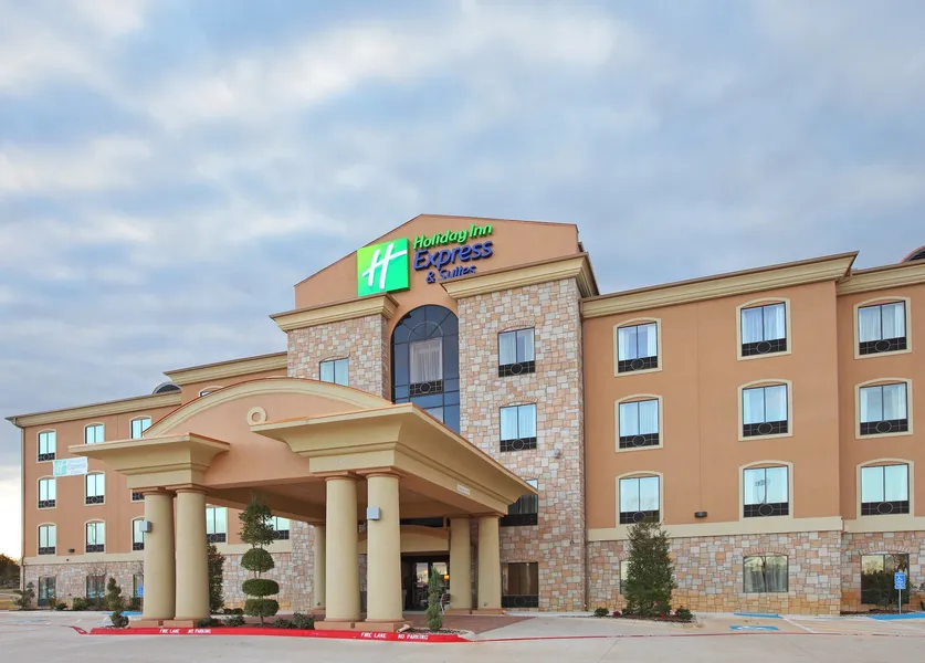 Holiday Inn Express & Suites Paris, Texas by IHG hotel detail image 2