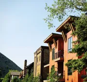 White Buffalo Club hotel detail image 5
