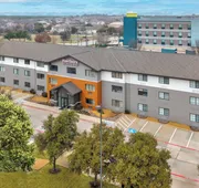 Hawthorn Extended Stay by Wyndham Bedford / Dallas hotel detail image 3
