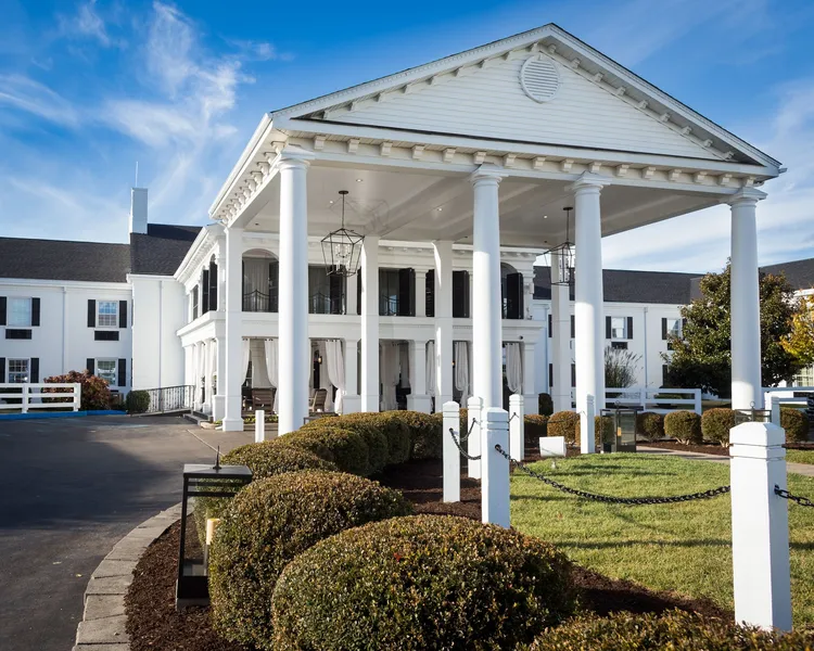 The Campbell House Lexington, Curio Collection by Hilton hotel detail image 2