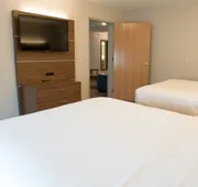 Holiday Inn Express & Suites Elkhart by IHG hotel detail image 5