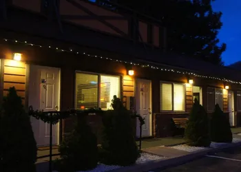Paradice Motel hotel thumbnail 7