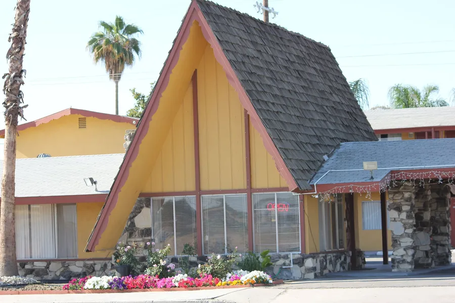 Cinderella Motel hotel detail image 2