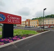 Comfort Suites Marietta - Parkersburg hotel detail image 4