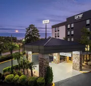 Garner Hotel August West by IHG hotel detail image 5