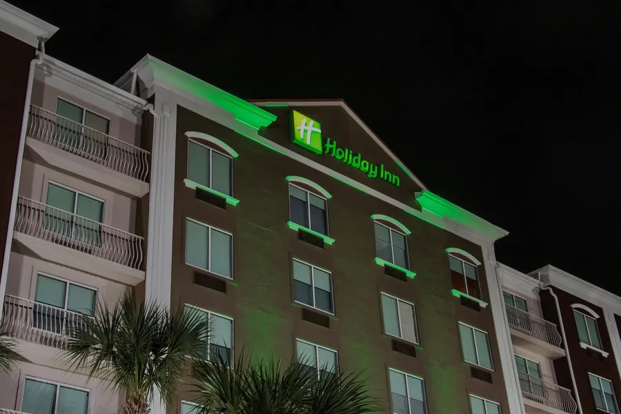 Holiday Inn & Suites Lake City by IHG hotel detail image 6